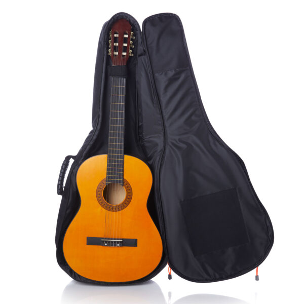 BAG10AG - borsa morbida per chitarra classica. Aperta.